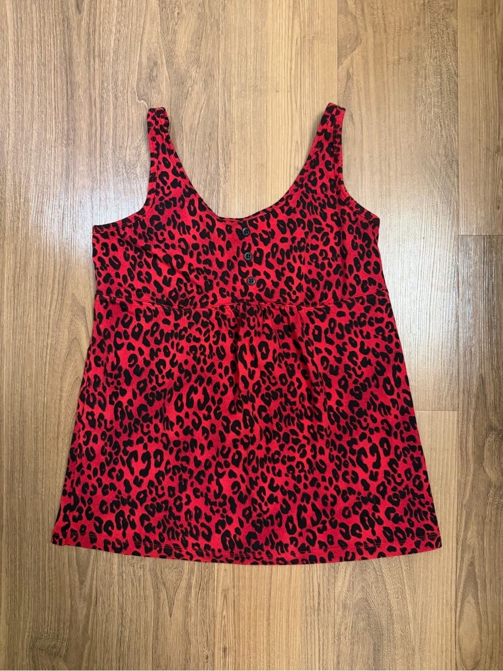 Red and Black Leopard Print Scoop Neck Tank Top